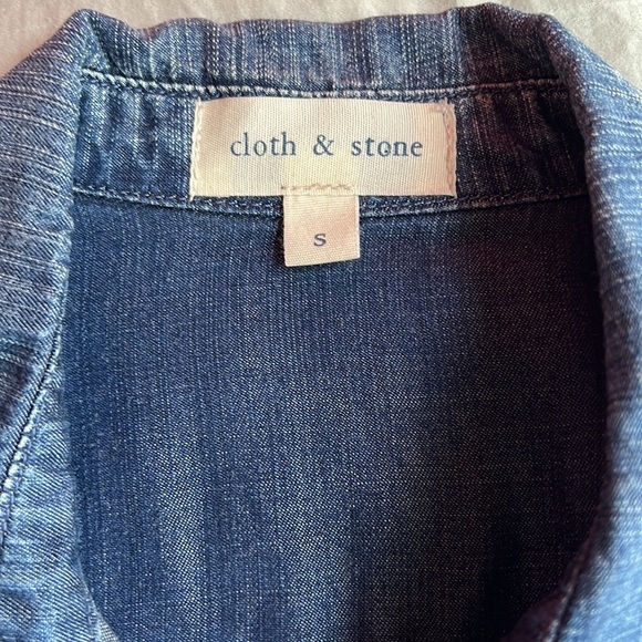 🌼 FREE w/any order❗️ANTHROPOLOGIE CLOTH & STONE 100% lyocell/tencel denim top - Picture 10 of 12